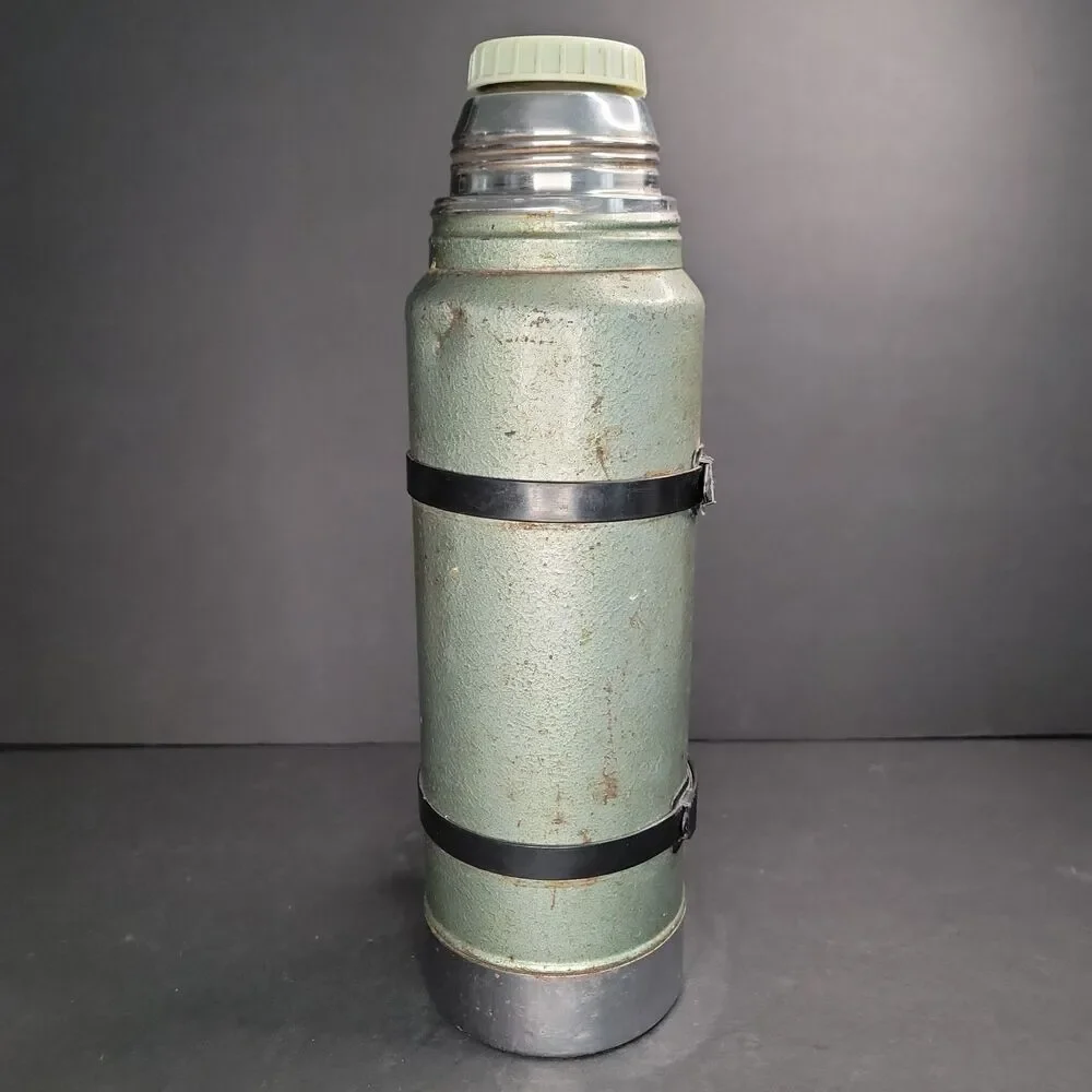 Vintage 1978 Stanley Aladdin Thermos Green A-944C Made in USA Missing Lid PARTS